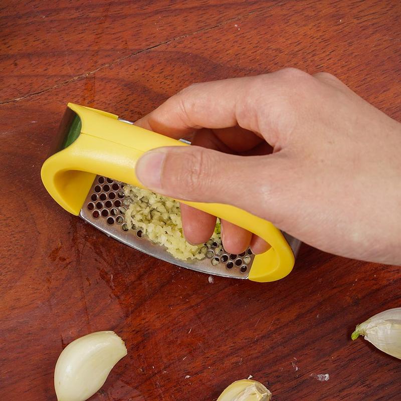 FlexiPress™ | Unleash Flavorful Feats with the Ultimate Garlic Press